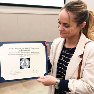 Meet your Posher, Stefanie